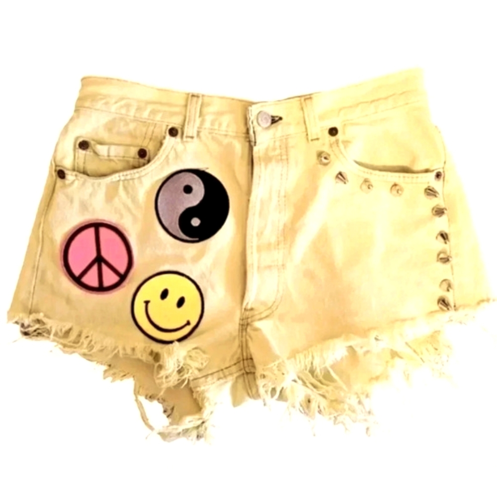 Womens high-waisted cut-off shorts Upcycled Patchwork Spike Rivets yellow …